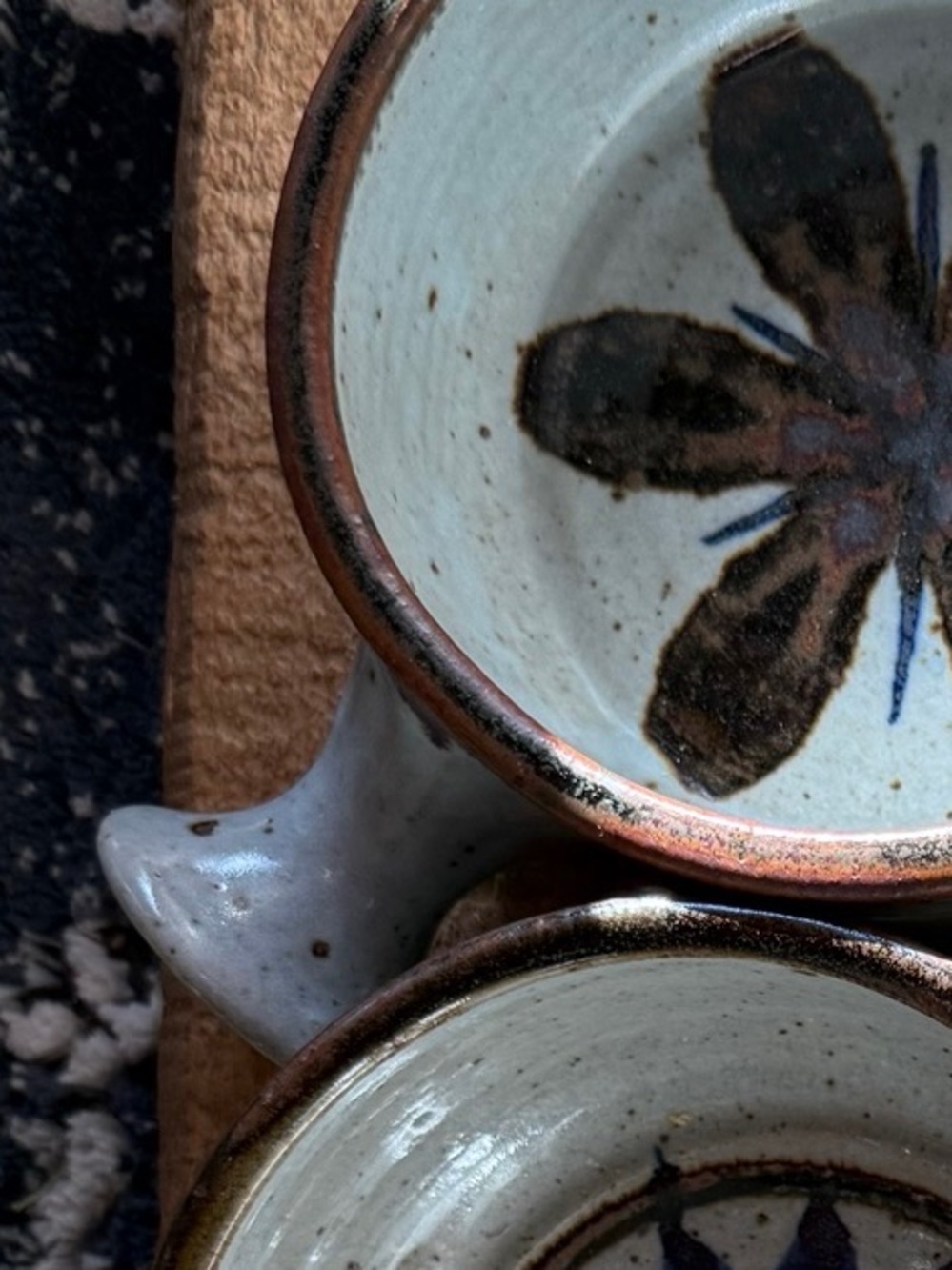 Vintage Studio Pottery Handle Bowls Set of 4 Rustic Boho Artisan Stoneware - Picture 3 of 6
